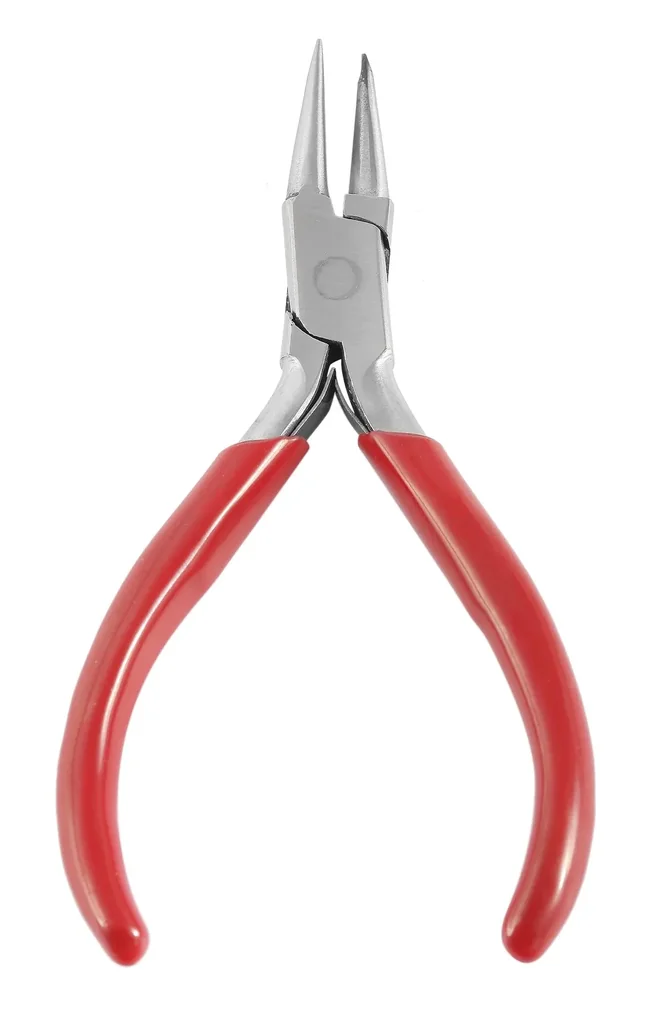 Band cutting pliers without cut