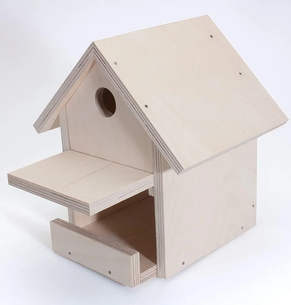 Wooden birdhouse construction set