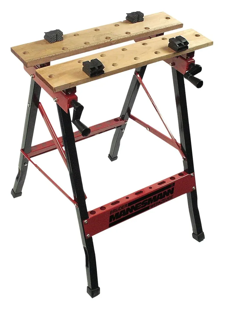Folding workbench