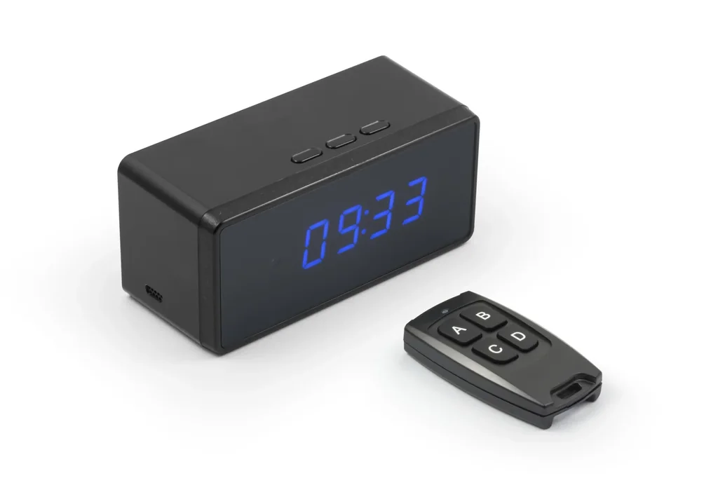 Table clock with FullHD camera