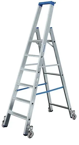 Aluminum stepladder with 4 steps, mobile ladder