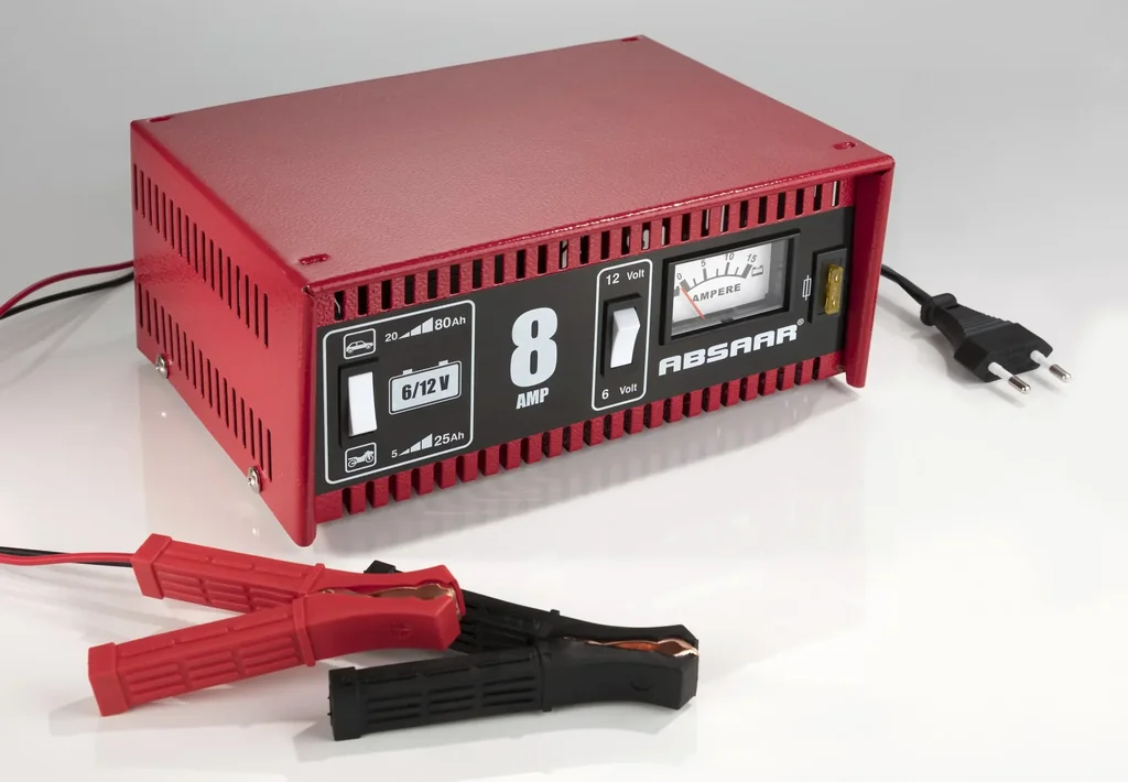 Battery charger 8A 6/12V motorcycle