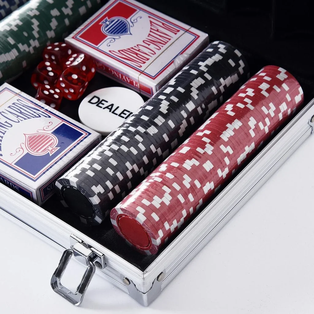 Poker case with 200 chips silver