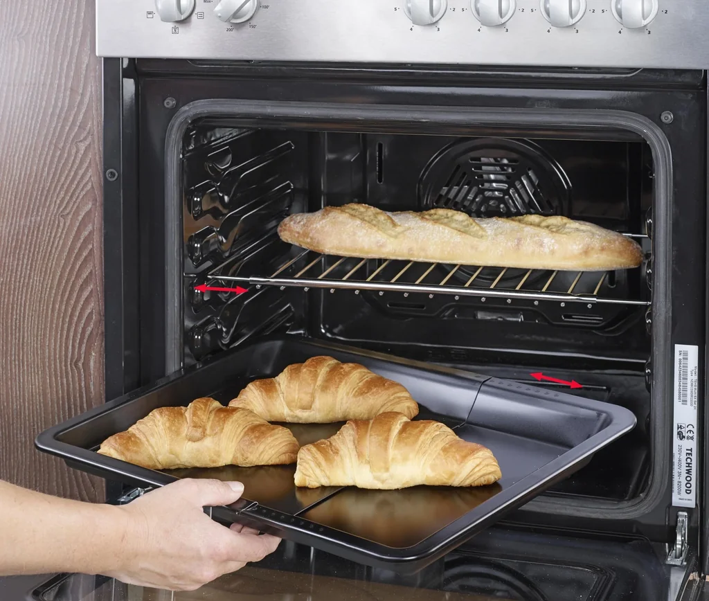Baking tray, extendable 33 - 53.5 cm