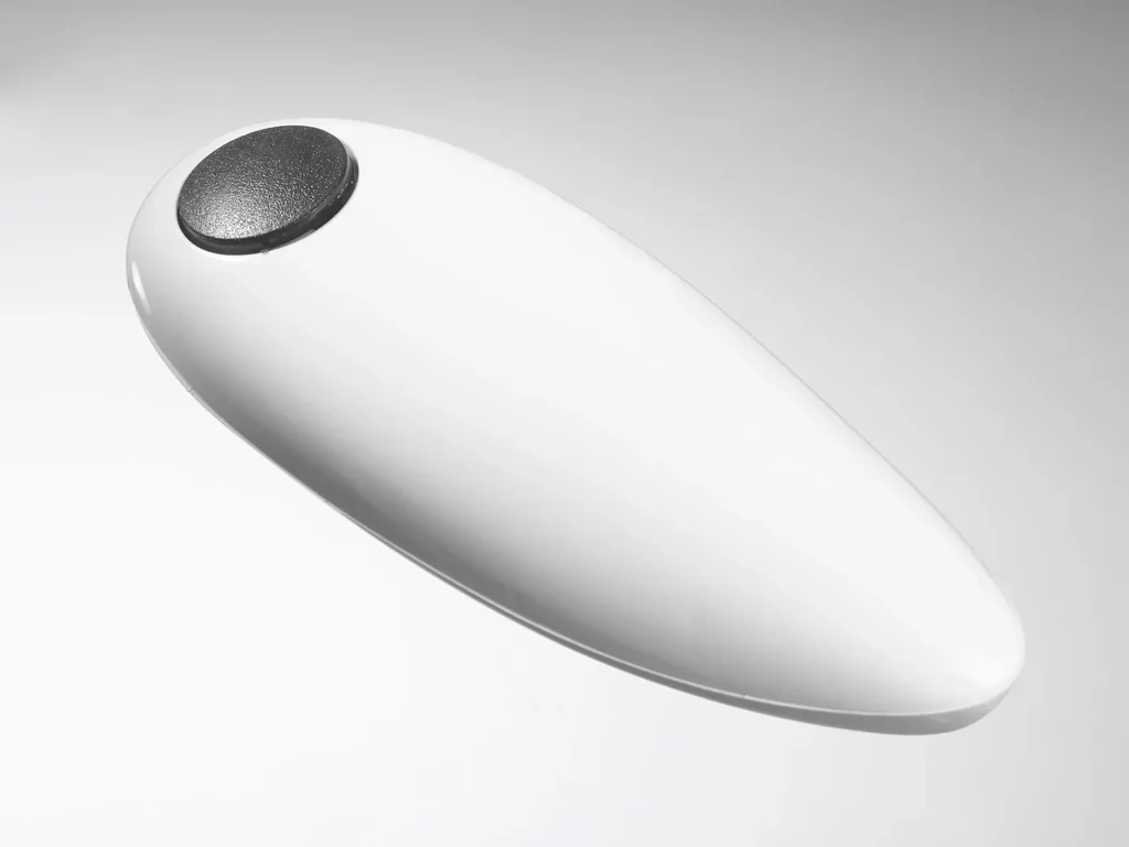 Electric can opener