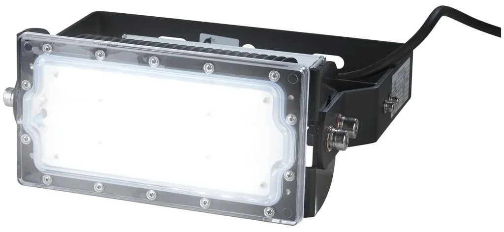 100 W Multi LED stable light, 2 modules 13,000 lumens, IP65 / D-mark