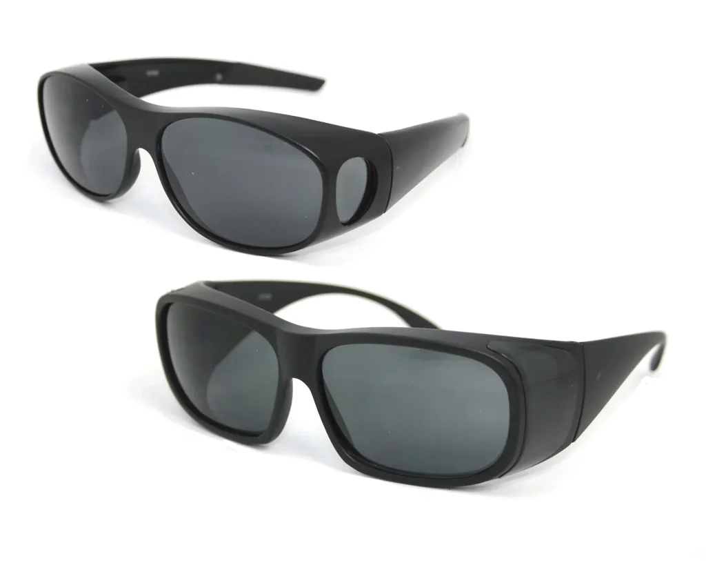 Men's oversized sunglasses