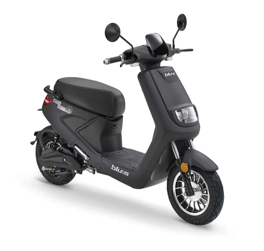 E-Roller blu:s XT2000, 45 km/h, schwarz