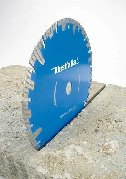 Diamond cutting disc 230 mm with segmented edge