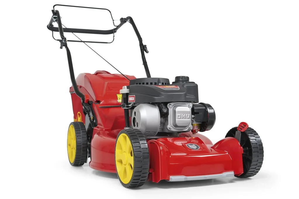 Petrol lawn mower with self-propelled drive - A 4600 A