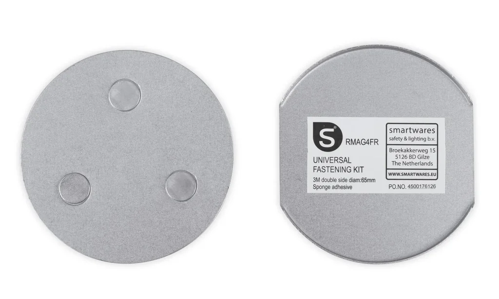Magnetic attachment for smoke detectors