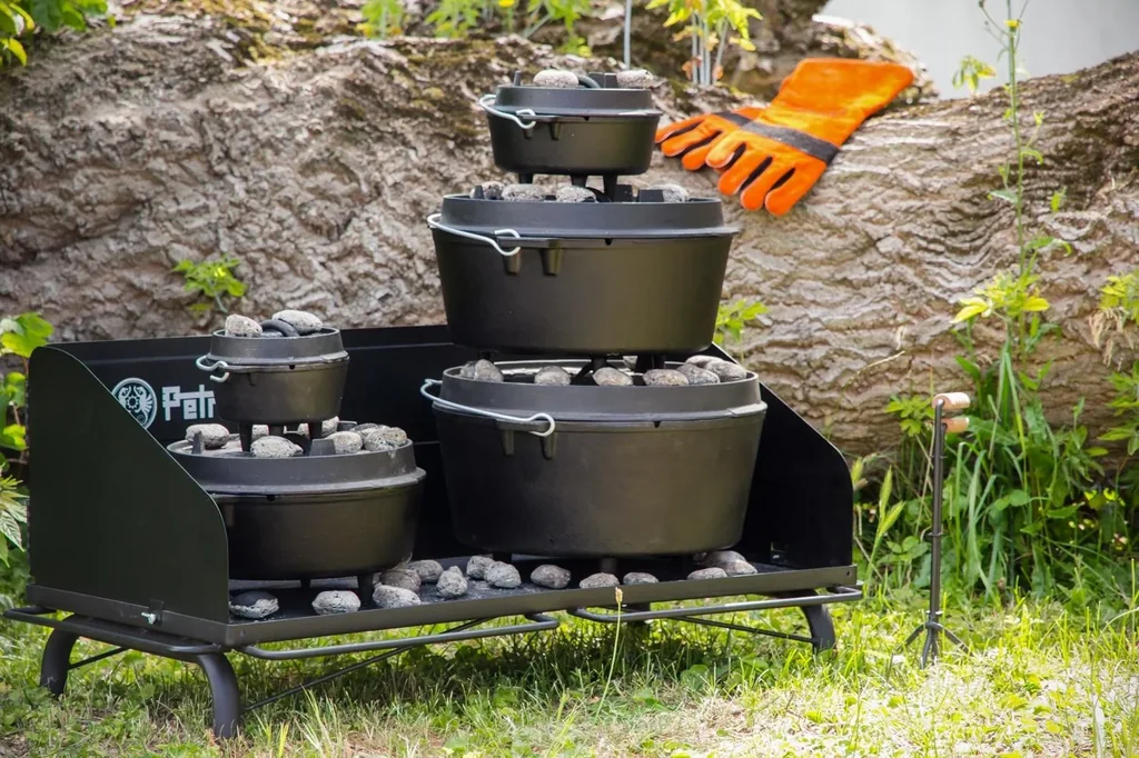 Dutch oven table