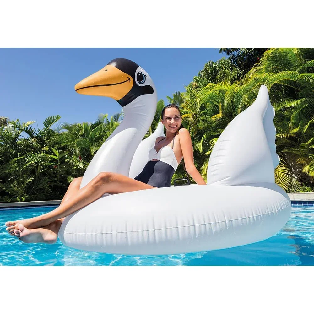 Mega inflatable Schwan