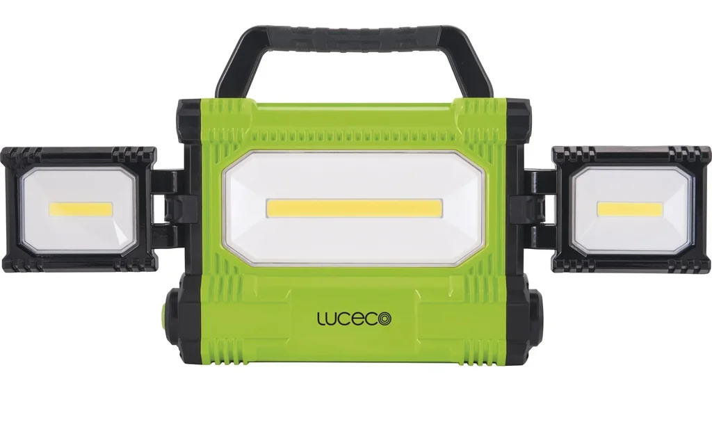 Swiveling LED work light with 3 light surfaces, 50 watts
