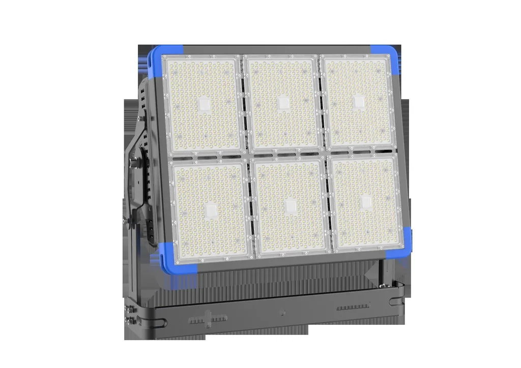 Energyline XL 1080W LED large area spotlight 151,200 lumens, 25m cable
