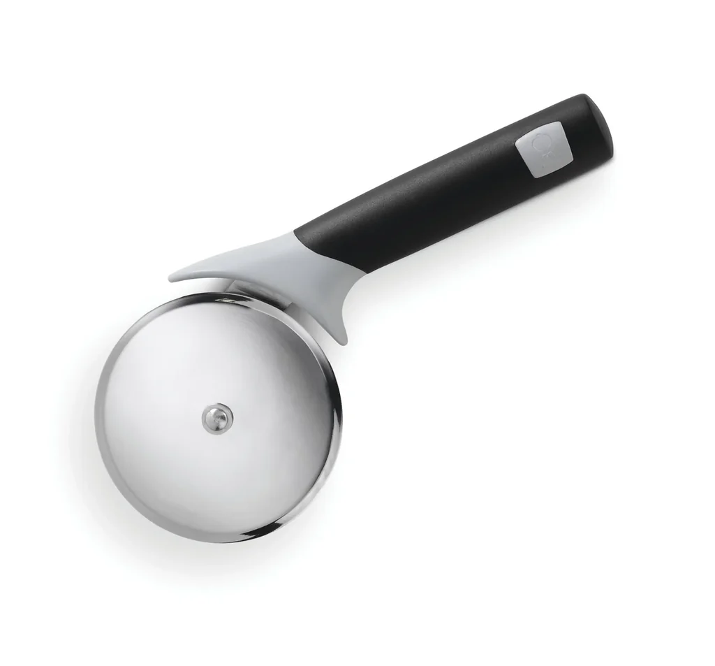 pizza cutter