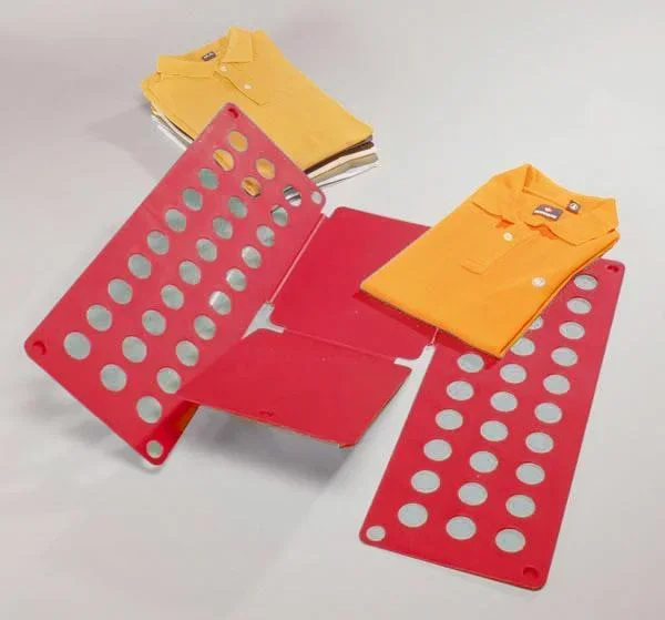 Laundry folding board