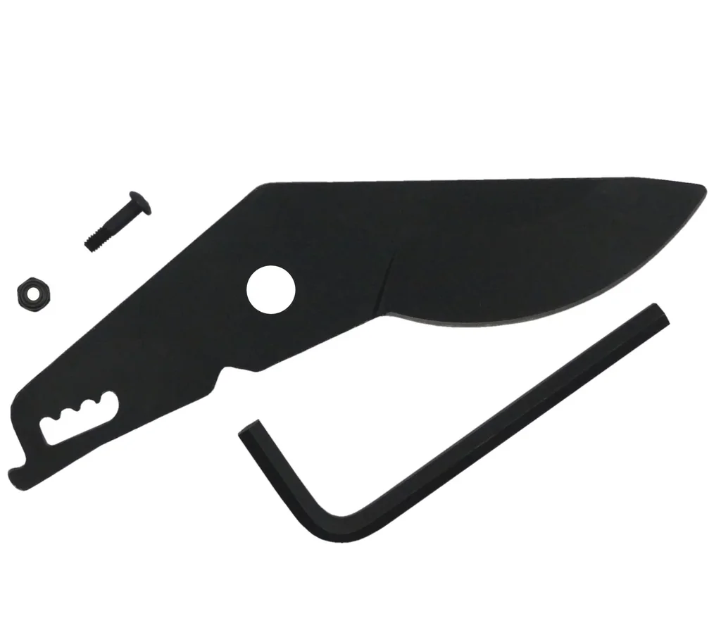 Replacement blade set for ratchet scissors