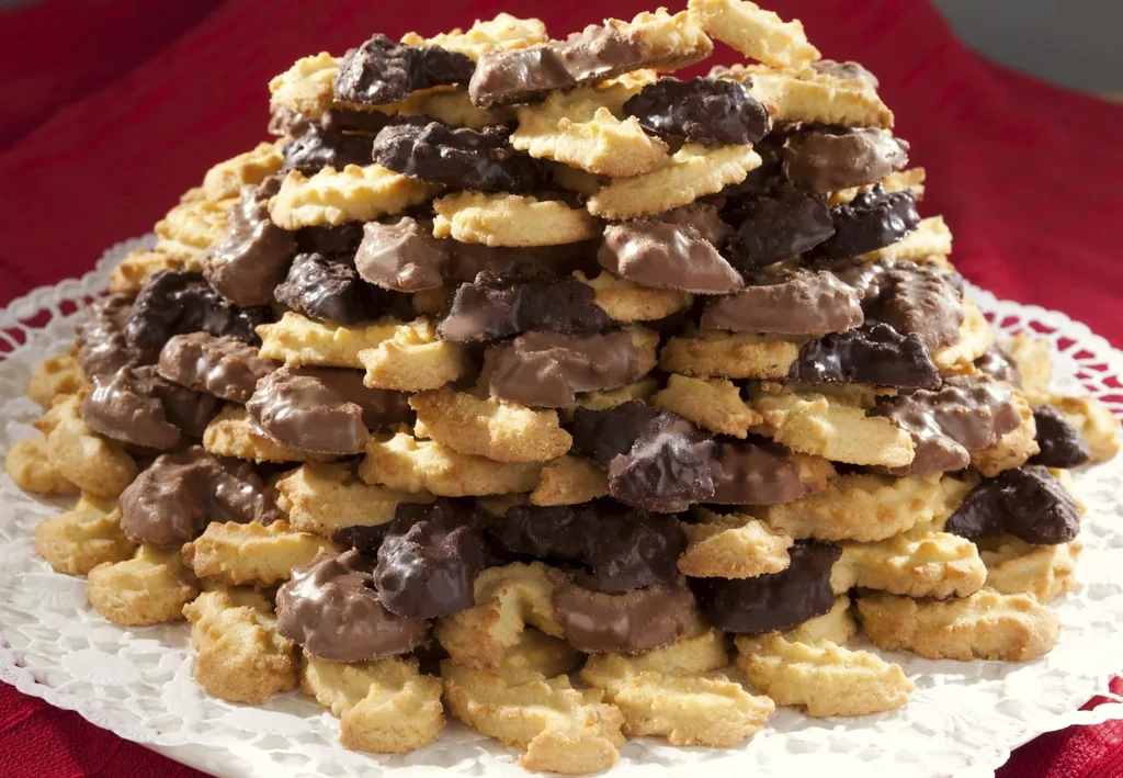 Butter cookies with milk chocolate, 500 g