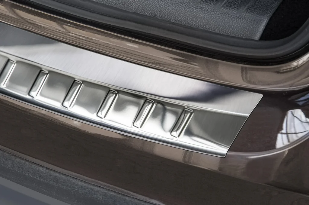 Loading sill protection for Mercedes GLA built in 2013>