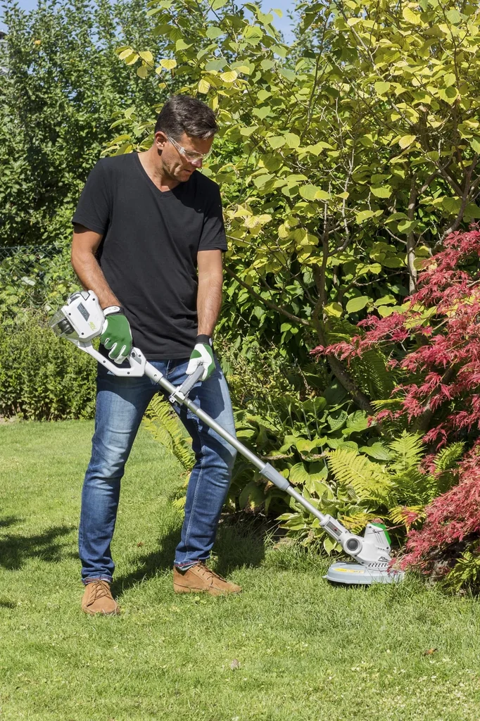 Set cordless grass trimmer "GM ART 4030" + battery, 40 Volt + charger
