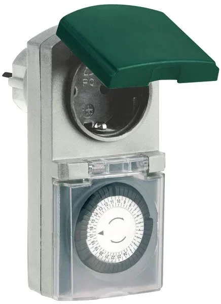 Outdoor daily timer IP 44