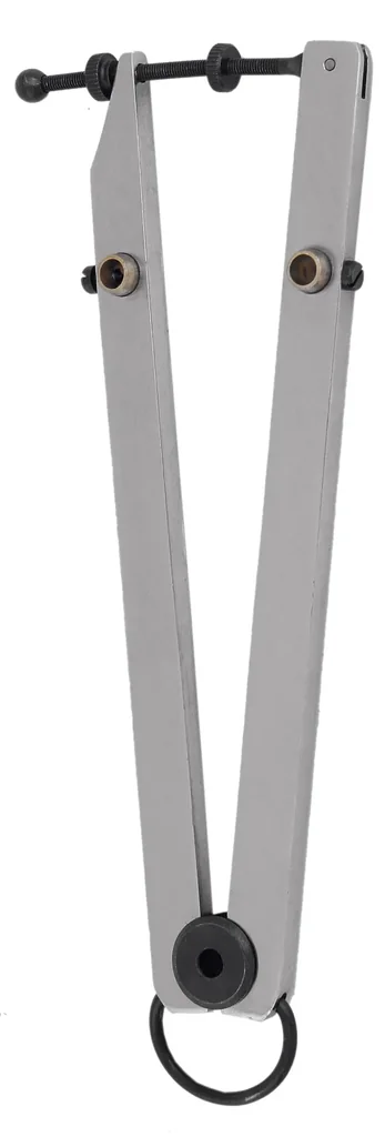Double-sided case opener with 2 adjustable clamping jaws each