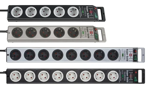 "Super-Solid 5-way power strip with 13500 A surge protection, silver image"