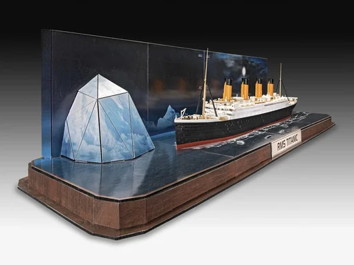 "Model kit RMS Titanic + 3D Puzzle (Iceberg) in scale 1/600 - 156 pieces image"