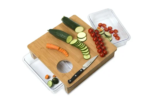 "Bamboo cutting board image"