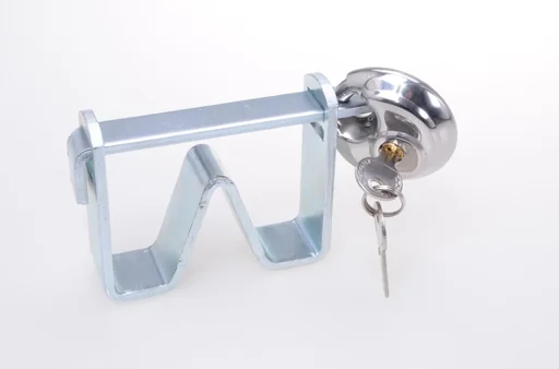 "Universal drawbar lock image"