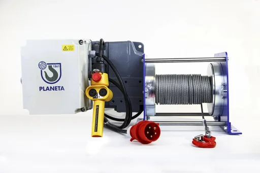 "Electric cable winch PFW-C 500 ready for use, max. 500 kg (1st layer), 400V, 50 m cable, IP55, hoist winch for material transport image"