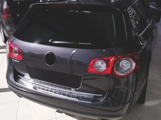 "Loading sill protection VW Passat B6 sedan built 2005-2010/ stainless steel image"