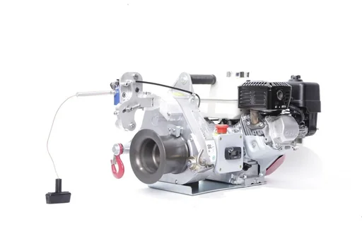 "Petrol-powered pulling/hoist winch PCH2000 image"