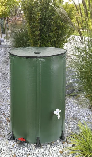 "Foldable rain barrel 750L image"