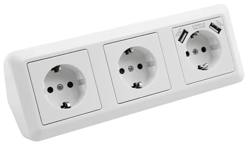 "3-way socket block with 2x USB A sockets image"