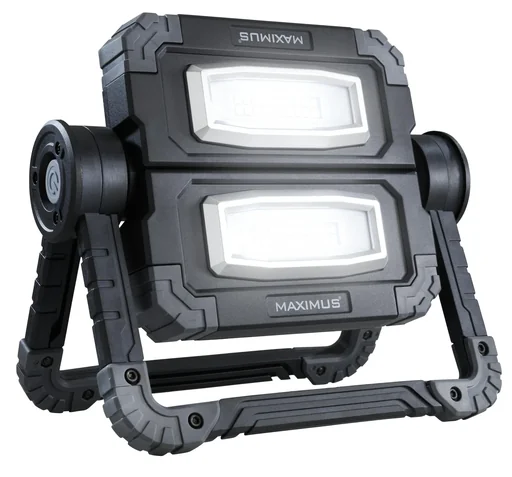 "LED work light 2 x 10 watts, 360° rotatable image"