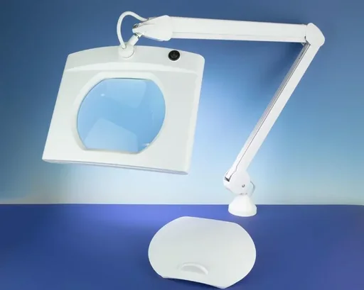 "Stand magnifier XL with LED lighting image"