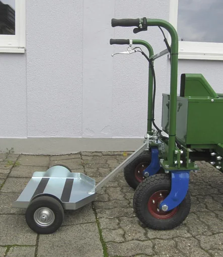 "Trailer with platform image"