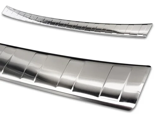 "Stainless steel loading sill protector, Toyota RAV-4 V, 2018> OEM quality, brushed, soft, deburred edges image"