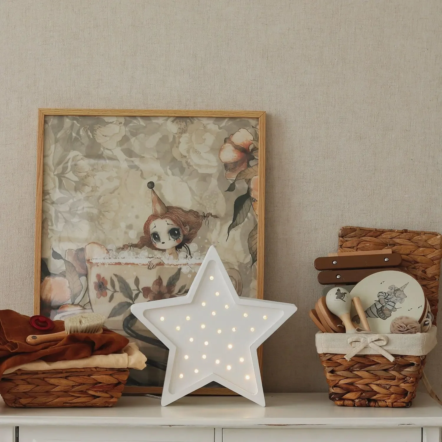 "Little Lights kindernachtlampje, nachtlampje ster – 100% natuurlijk dennenhout image"