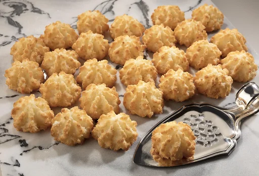 "Mini Coconut Biscuits, 1000 Grams image"