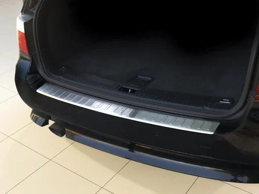 "Loading sill protection BMW Series 5 E61 Touring built from 2007-2010/ stainless steel image"