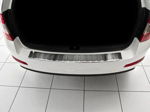 "Loading sill protection Skoda Octavia III Estate / stainless steel, built from 2013-2016 image"