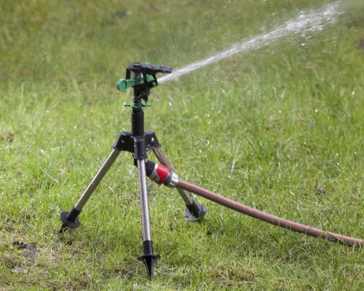 "Set mini impulse sprinkler on 3-leg tripod + sports and play lawn seed, 10 kg image"