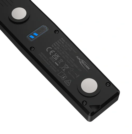 "Rechargeable work light with two color temperatures image"