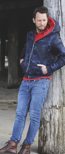 "Reversible jacket, color navy/red, size 2XL image"