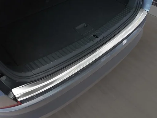 "Stainless steel loading sill protection for Skoda Kodiaq Crossover - built in 2016 > image"