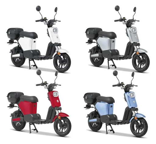 "E-Scooter "Messina" 45 km/h white - Economical - Efficient thanks to high-quality wheel hub motor and lithium battery image"
