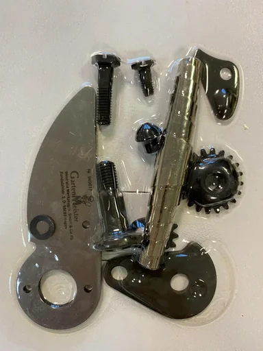 "Spare parts set for professional hand scissors "Ergo", 11 pieces image"